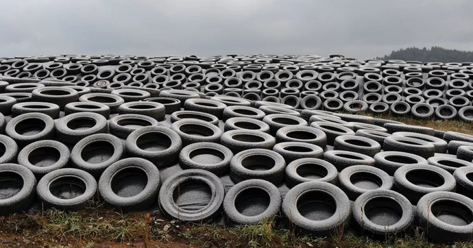 Utopie et poussière de gomme