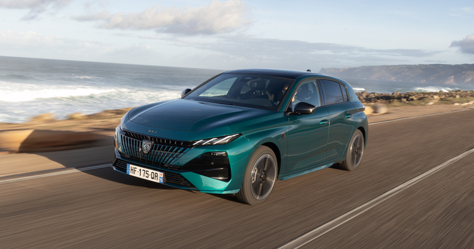 Avec son restyling, la Peugeot 308  gagne en personnalité