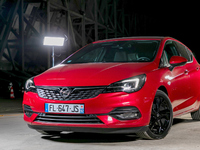 Opel Astra restylée: de beaux restes - Salon de l'auto Caradisiac
