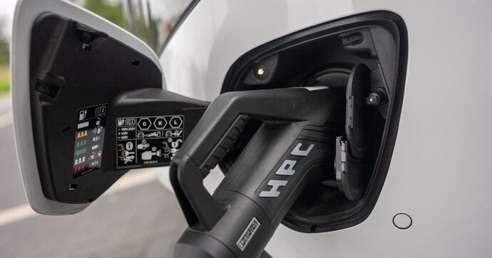 Pourquoi la forte progression en pourcentage des véhicules électriques ne parvient pas à enrayer la crise du marché des flottes