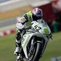 Superbike: Brands Hatch D.1: L'emprise Ten Kate.