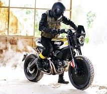 Vidéo - Ducati: une Scrambler changée en SC-Rumble