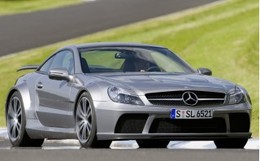 Un aveugle roule à 320 km/h en Mercedes SL65 Black Series