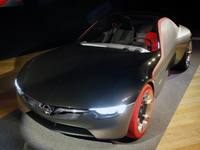 Présentation vidéo - à la découverte de l'Opel GT Concept