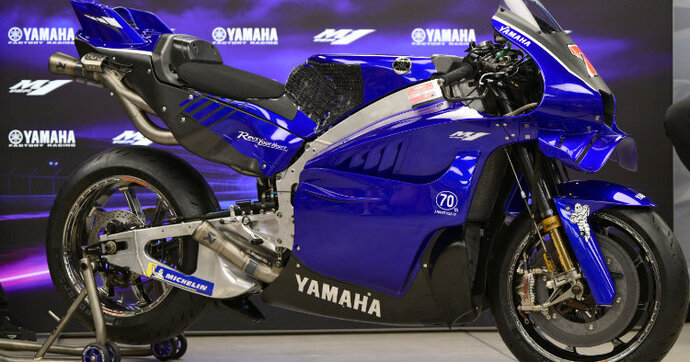 La révolution R1 : la prochaine Supersportive de Yamaha adoptera-t-elle le moteur V4 du MotoGP ?