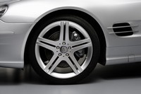 Mercedes Classe SL Pack Sport : la flèche d'argent