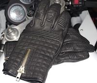 Essai gant été Racer Hero: toute l'âme rétro