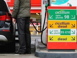 Le prix des carburants baisse encore, mais cela ne devrait pas durer