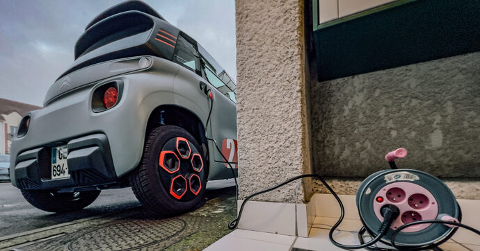 Voiture électrique et appartement : le parcours du combattant pour avoir une borne