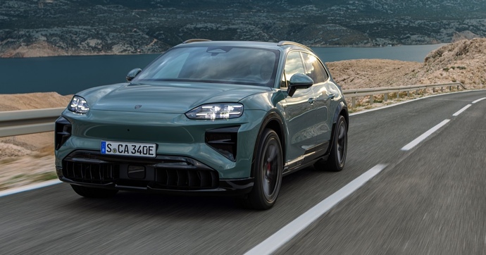 Le nouveau gros SUV électrique de Porsche accélère plus fort que son ancienne supercar