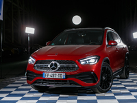 Mercedes GLA : sous la forme d'un vrai SUV - Salon de l'auto Caradisiac 2020