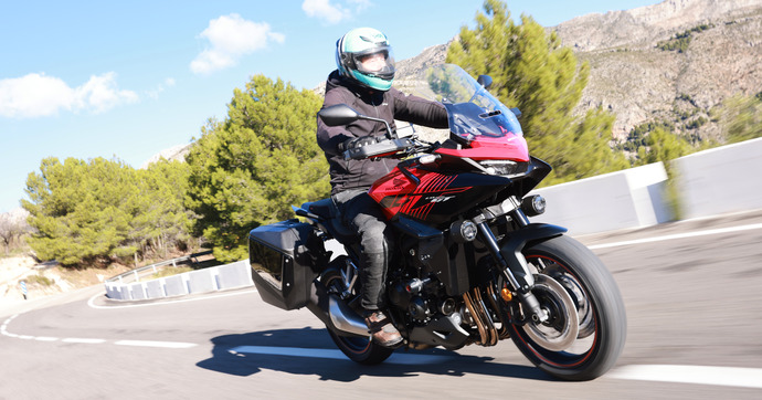 La Honda CB1000GT  est-elle une vraie GT ?