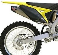 CRD aligne la Suzuki RM-Z 250 (2010/2011).