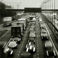 Etude : le transport routier reste la principale source de rejets polluants dans l’UE