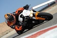 Nouveauté 2011 - Buell: Après la 1190RR voici la 1190 Typhon !
