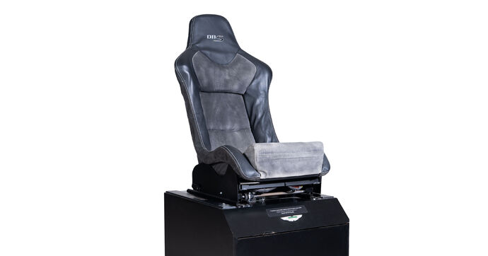 Qui veut le siège de la DBS de Daniel Craig dans Quantum of Solace ?