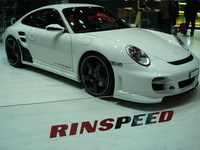 Chez Rinspeed, les bolides... c'est du solide !