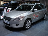Kia-t-il de nouveau chez Kia ? Une version SW pour la Cee'd !