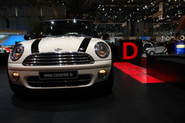 Mini à Genève. La nouveauté c'est la Clubman !