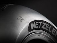 Metzeler Racetec™ RR : une édition spéciale Guy Martin