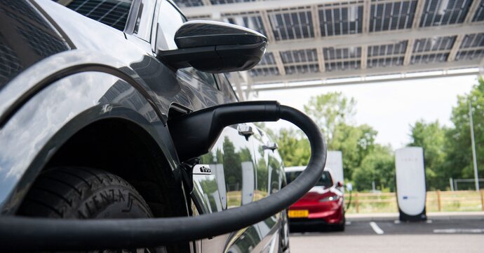 L’électrique bat un nouveau record dans un marché des flottes toujours morose