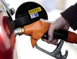 La cote d'amour du diesel de plus en plus basse