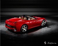 Nouvelle Ferrari GT California: une 1ère vidéo...