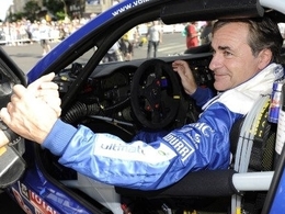 Sainz prend le commandement