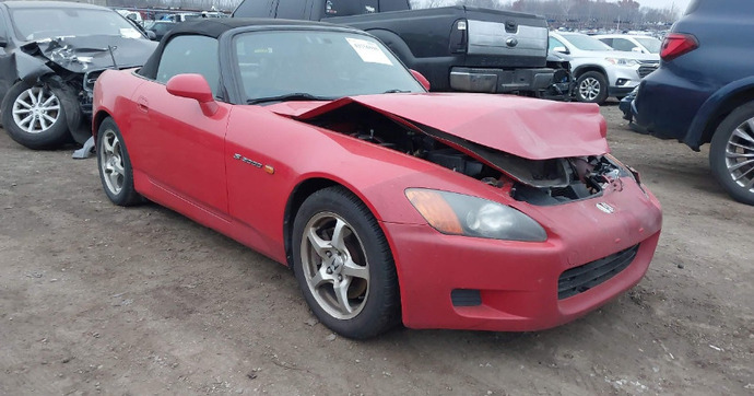 Une incroyable Honda S2000 découverte avec plus de 800 000 kilomètres au compteur