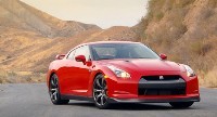 Nissan décline sa GT-R: Evolution d'abord, Spec V... pour plus tard!