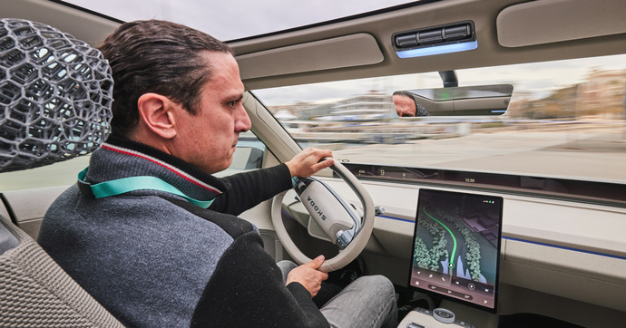 On a pris le volant du concept Skoda Vision O !