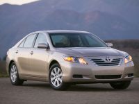 Salon de Los Angeles : une Toyota Camry hybride roulant au GNC