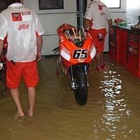 Moto GP: San Marin: Que d'eau, que d'eau !