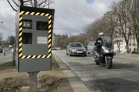 Sécurité routière : 5 ans de radars = 11 000 vies épargnées ?