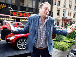 Tesla rembourse l'intégralité des prêts et énerve Chrysler
