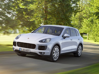 Mondial 2014 : Porsche présente le Cayenne S E-Hybrid