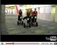 Vidéo 'bon appétit' : femmes en Segway, tête sur le parquet !