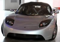 Tesla Motors, en perte de vitesse, parvient à lever 40 millions de dollars