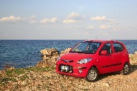 Une i10 baroudeuse sur le stand Hyundai