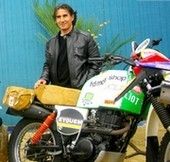Interview de Cyril Neveu: collectionneur de victoires en rallyes raids et de motos classiques...
