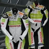 Superbike 2008: Ten Kate entre Barros et Checa