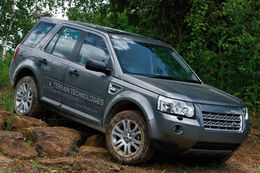 Land Rover s'hybride pour Paris
