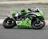 Superbike - France: Suzuki et Kawasaki gagnent, BMW promet et Yamaha boit la tasse à Ledenon