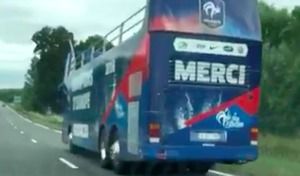 Finale de l'Euro 2016 : un bus a-t-il porté la poisse à l'équipe de France ?