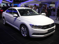 Volkswagen Passat 8 : retour gagnant ? - Vidéo en direct du salon de Paris 2014