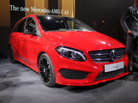 Mercedes Classe B restylé : mise au point - Vidéo en direct du salon de Paris 2014