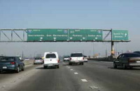 Etats-Unis : 40 tonnes d'intestins et d'os de vache renversés sur l'autoroute