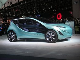 Mazda Kiyora: Un concept de coupé urbain