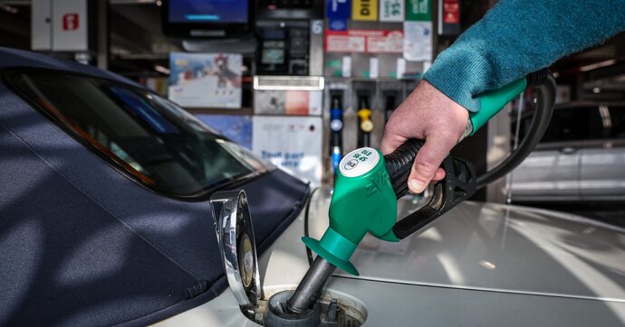 Photo d'illustration pour l'article: Profitez bien des dernières heures du carburant à prix très bas, ça va remonter dès le 1er janvier 2026