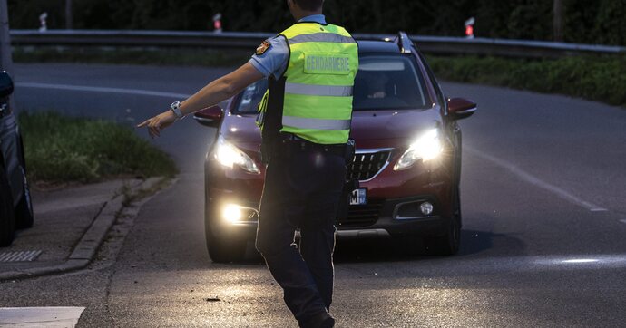 Réveillon : boire ou conduire, les Français ont du mal à choisir